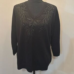Cathy Daniels Women’s 3/4 Sleeve Black Sweater Size L with gemstone detail vneck